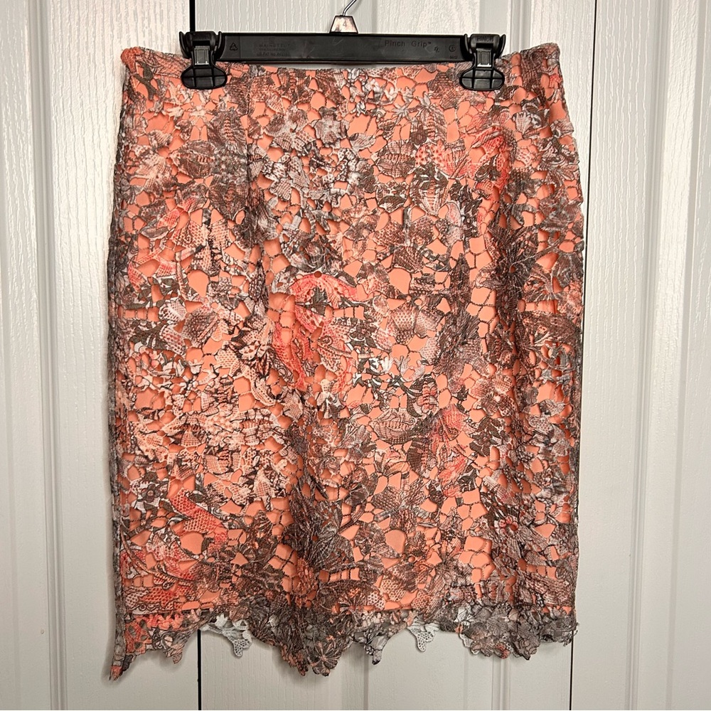 T Tahari Women's Carolina Peach Glow Mini Skirt Zipper Size 6 Floral
